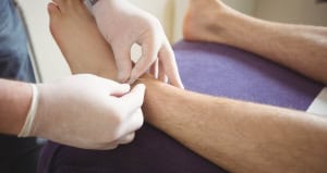 Склеротерапія – ефективне рішення для видалення венозної сіточки